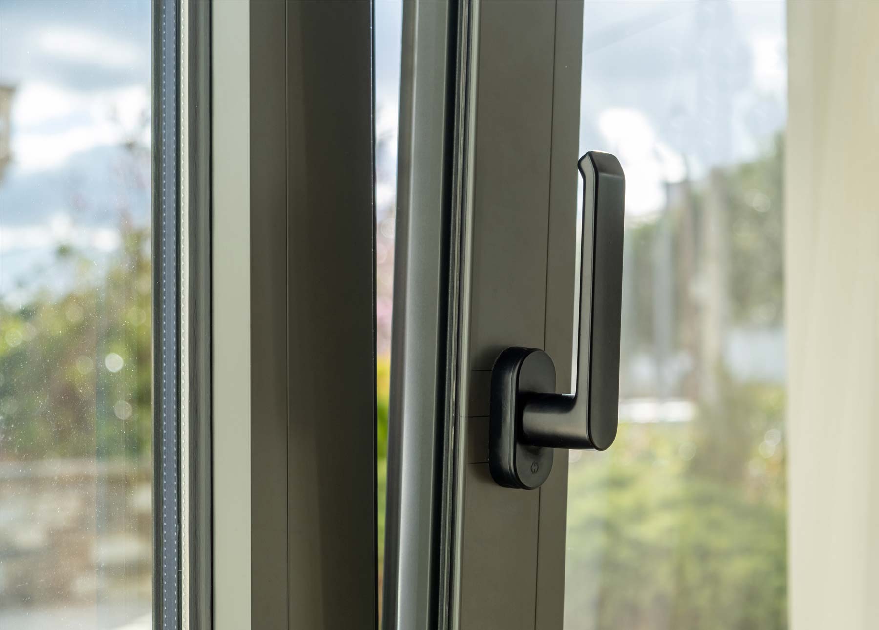 tilt & turn double glazing