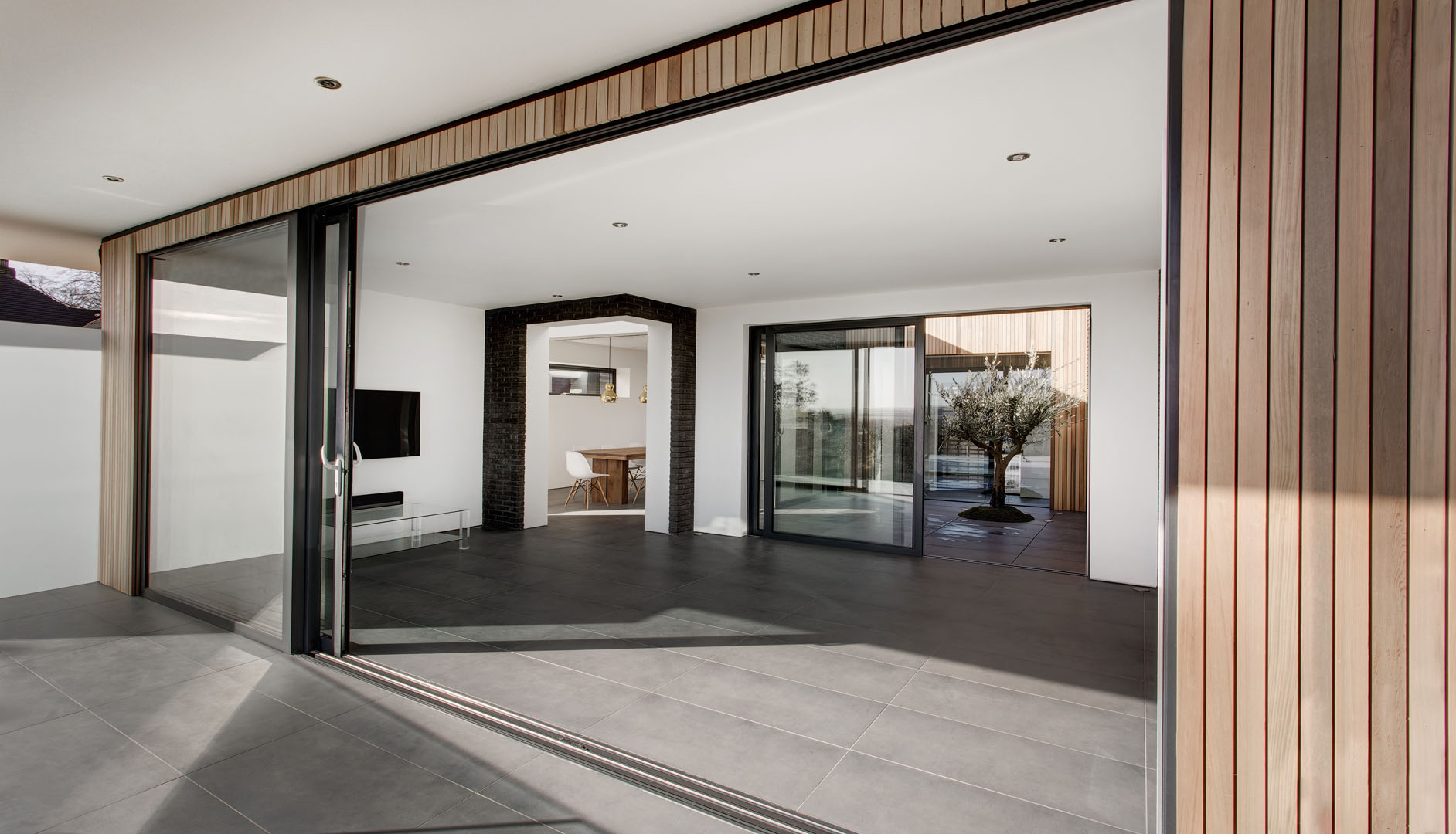 sliding doors guildford