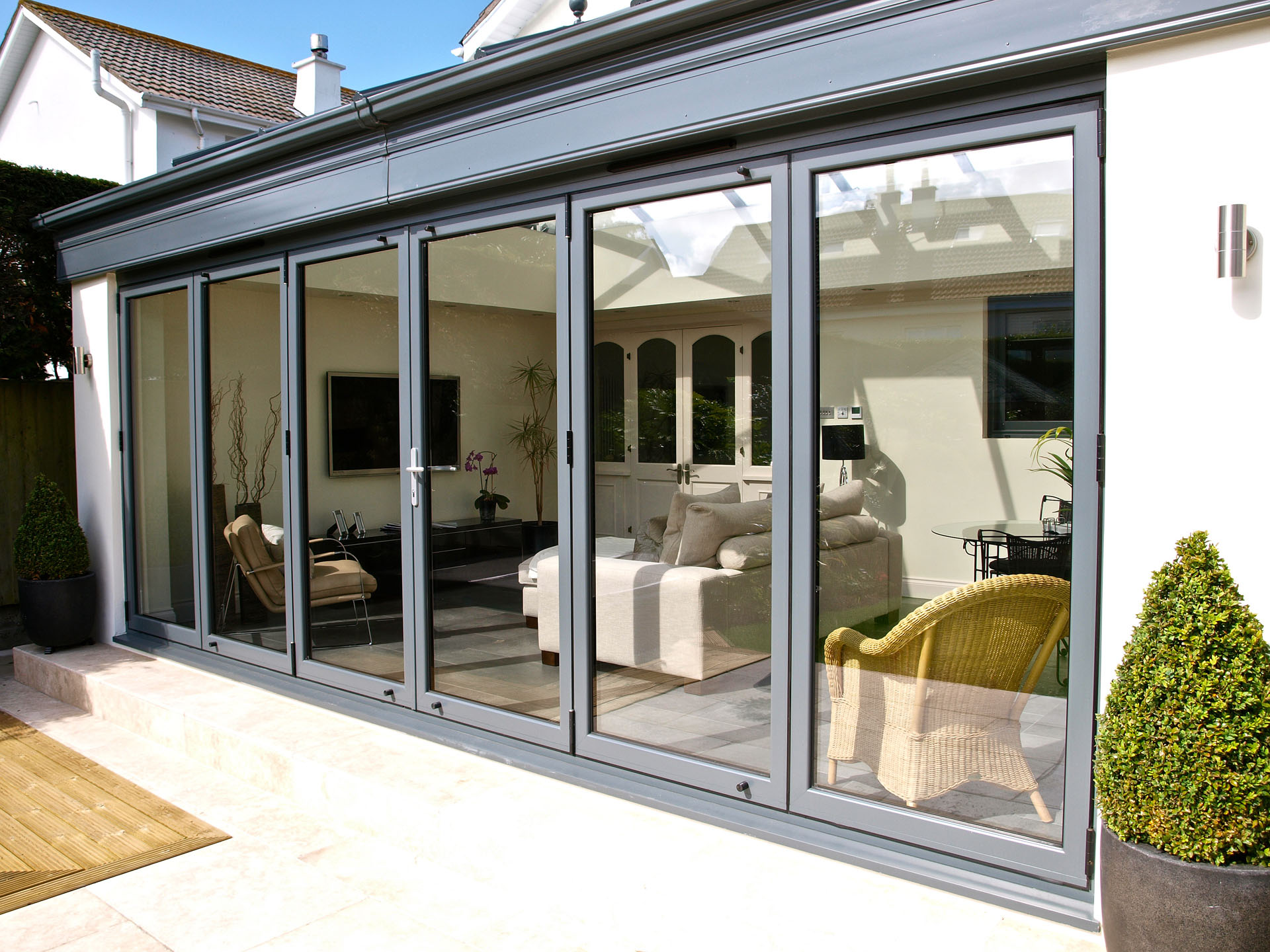 bi-fold-doors-weybridge