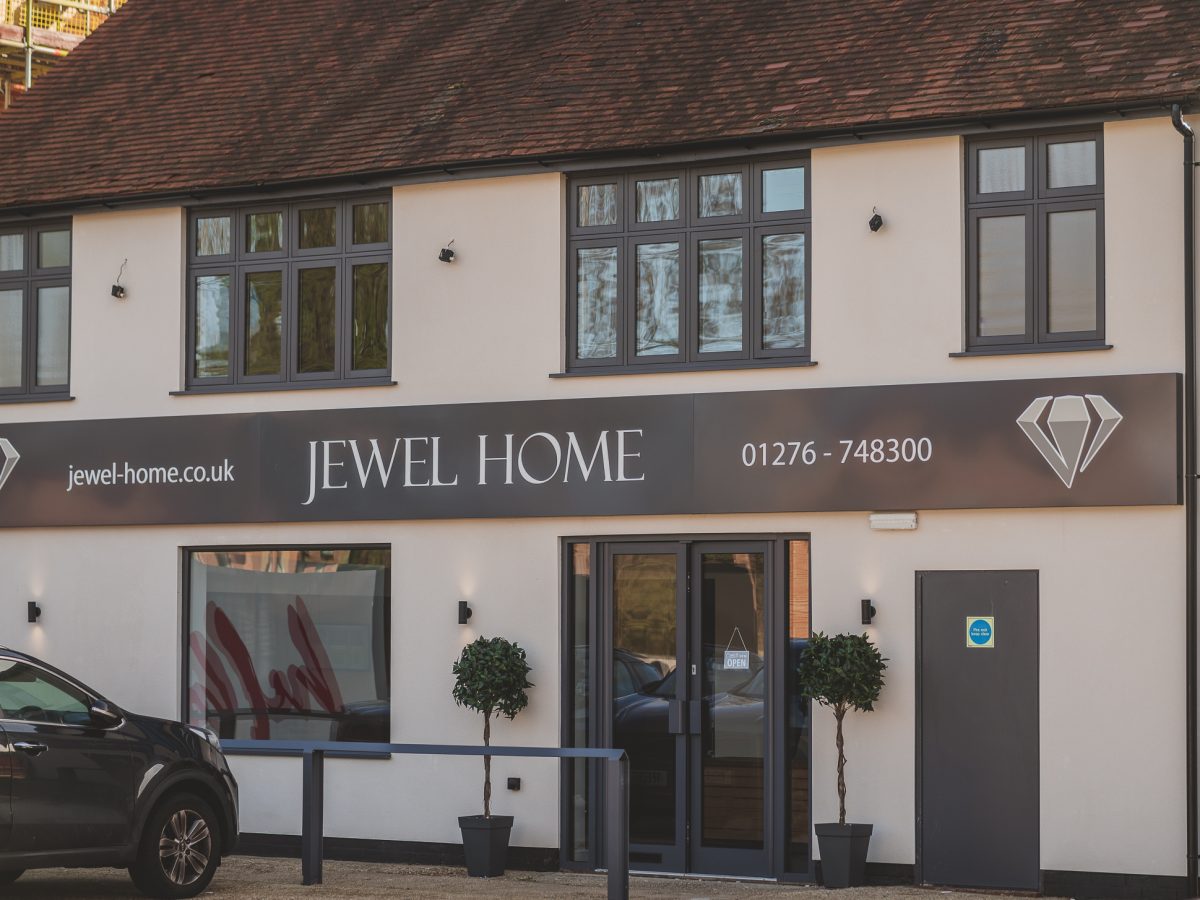 bagshot-showroom-Jewel-Homea