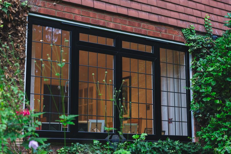 Noise Reduction and Serenity: Exploring the Acoustic Benefits of Double Glazing