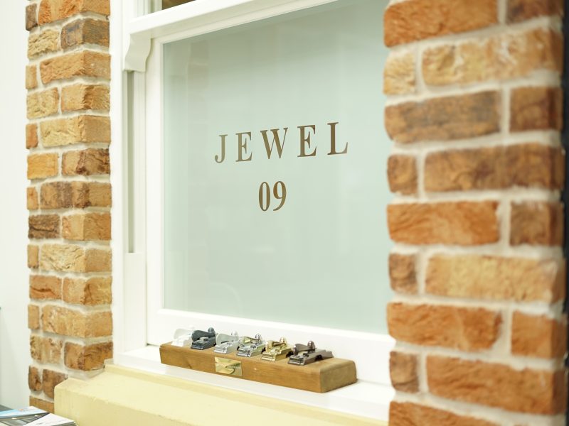 custom sash windows ashvale showroom